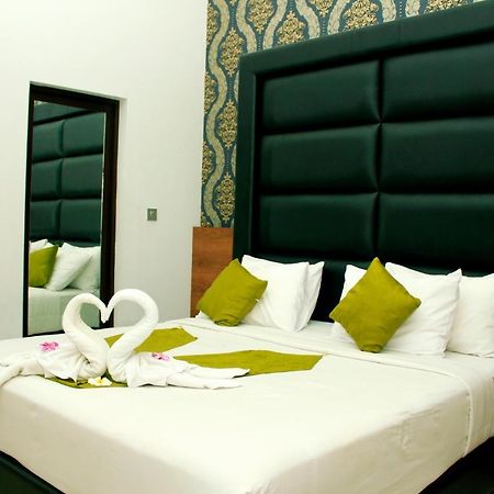 The Baliview Luxury Villas & Resto Pekanbaru Exterior photo