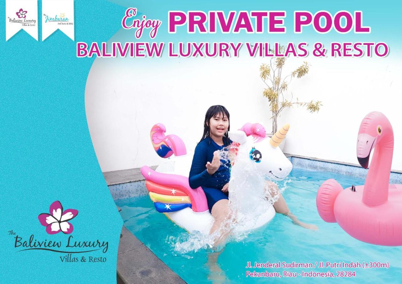 The Baliview Luxury Villas & Resto Pekanbaru Exterior photo